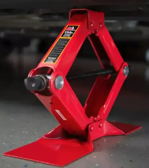 Big Red 1.5-Ton Scissor Jack